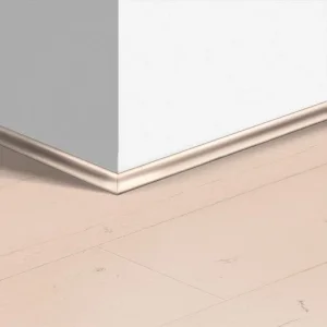 Плинтус ламинированный Quick-Step Скоция 17х17х2400 мм арт.4754 Плинтус ламинированный Quick-Step Скоция 17х17х2400 мм арт.4754