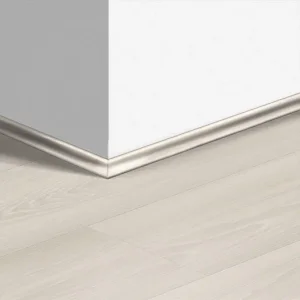 Плинтус ламинированный Quick-Step Скоция 17х17х2400 мм арт.4757 Плинтус ламинированный Quick-Step Скоция 17х17х2400 мм арт.4757